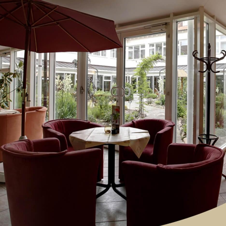 Landsitz Hotel טמפלין מראה חיצוני תמונה